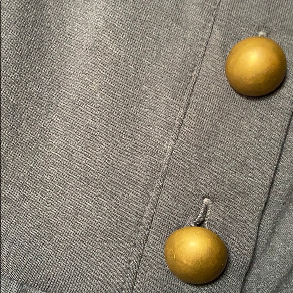 Top - Picture 3 of 4